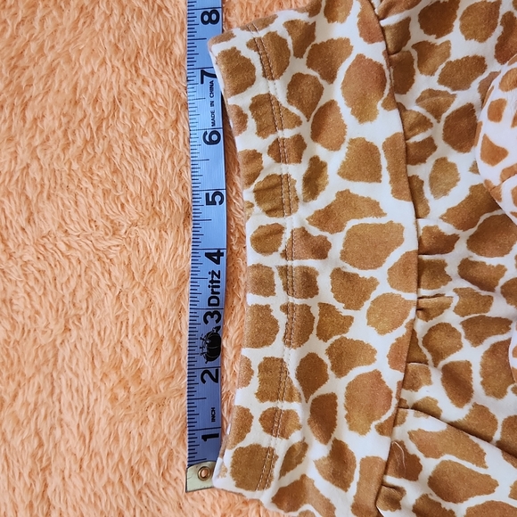 Baby leopard skirt and booties, sz 6-18 months - Picture 9 of 11